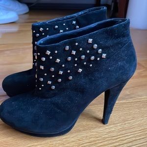 BCBG Black studded wedge stiletto booties size 6